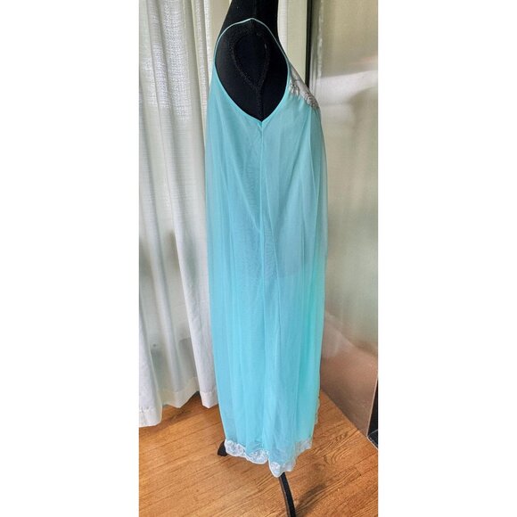 Vintage 60s slip on negligee, teal blue, lace details, sleeveless nightgown - Picture 7 of 10
